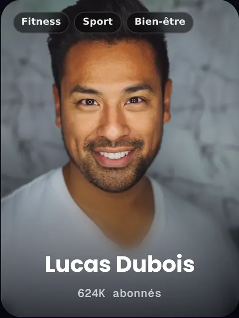 Carte créateur de Lucas Dubois dans un kit média Reachy.